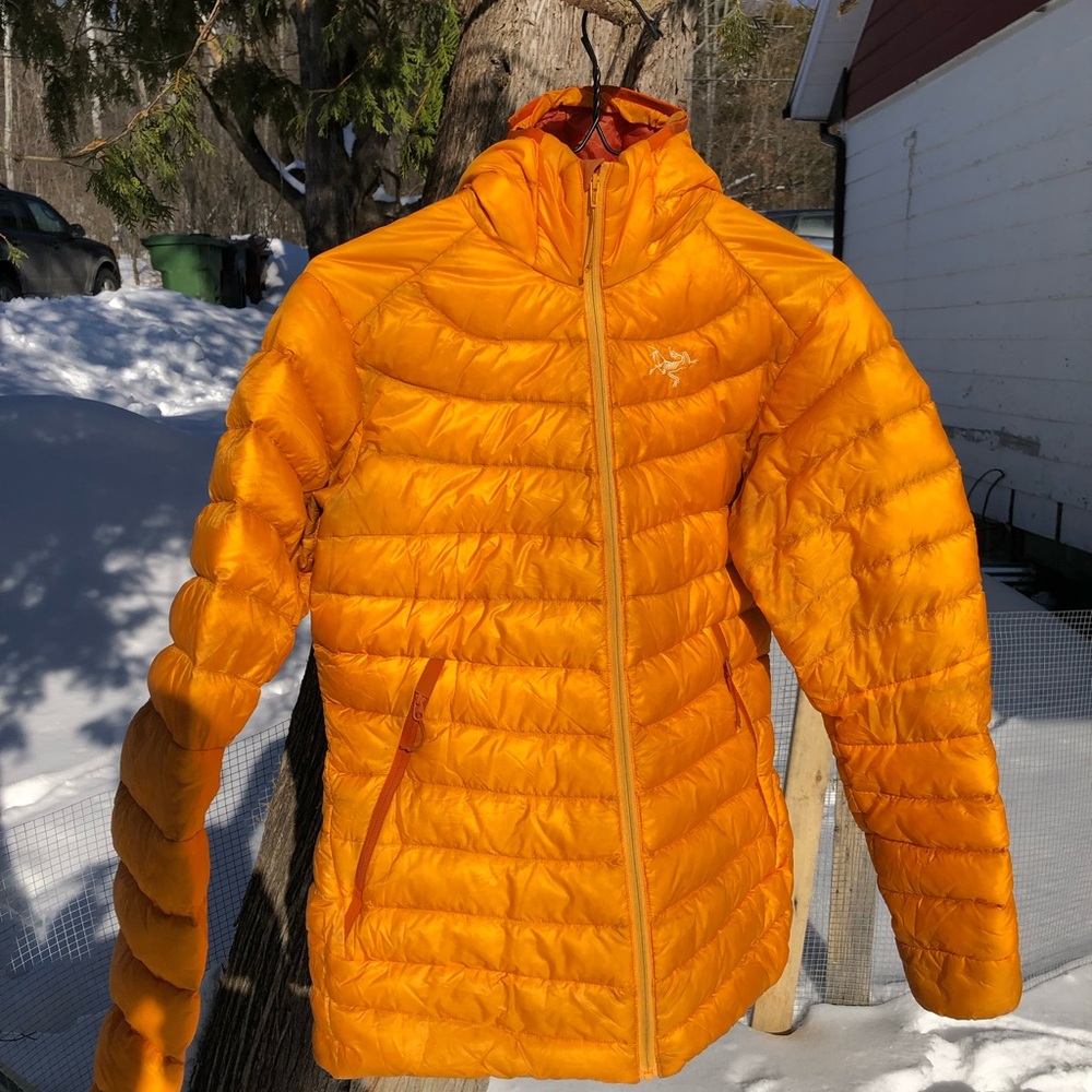 Arc'teryx Bright Orange Cerium LT Hoody Puffer Jacket - Picture 5 of 9